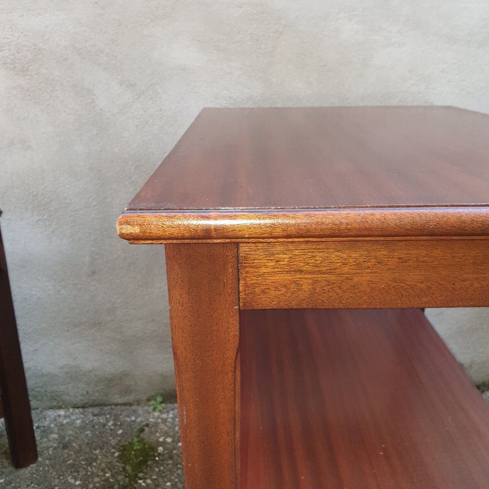 Tisch, Beistelltisch, Holz, Farbe 3 (Nuss dunkel) in Langen (Hessen)