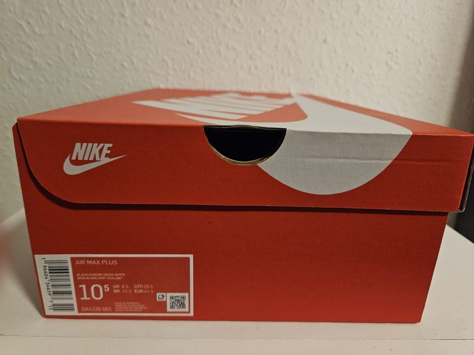 Nike Air Max Plus TN Icons 44.5 Limited Edition in Hannover