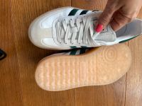 Adidas Samba Sneaker  Gr.38 weiß/ grün, wie NEU Baden-Württemberg - Fellbach Vorschau