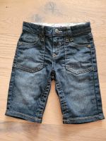 Kurze Jeans Hose Gr. 104 s.oliver Junge Sommer Kleidung Hose Bayern - Gerbrunn Vorschau