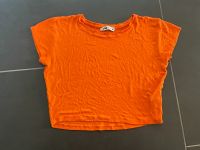 Orange Crop Top Shirt bauchfrei Mädchen Damen Größe S/M Nordrhein-Westfalen - Overath Vorschau