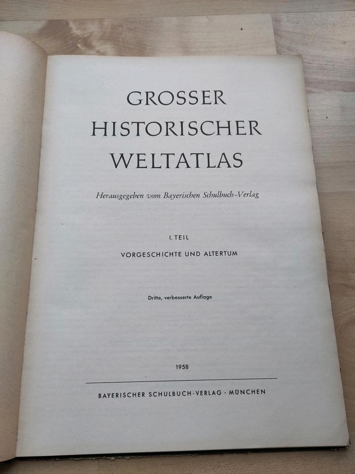 Großer historischer Weltatlas Erster Teil Vorgeschichte und Alter in Wentorf