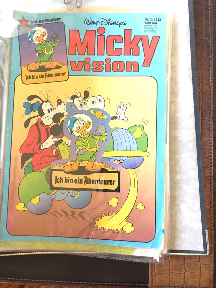 MICKY MAUS WALT Disney                     54 Hefte in 3 Anzeigen in Wickede (Ruhr)