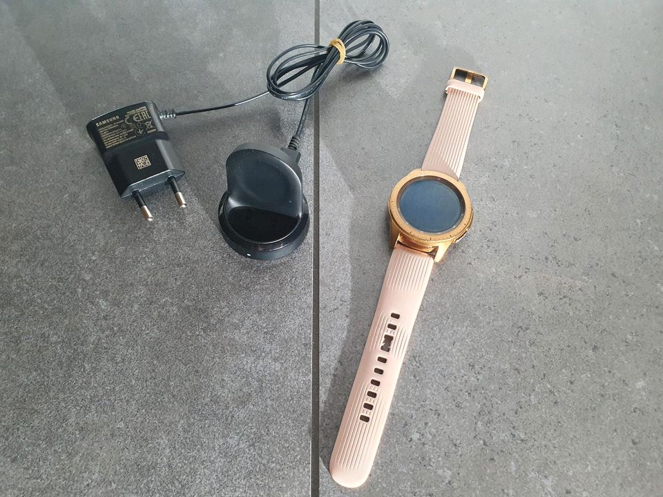 Smartwatch Samsung Galaxy S GPS 42mm defekt in Coesfeld