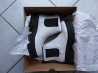 UGG Ashton Chelsea Stiefelette weiß 1130515 Gr.40 Neu Bayern - Regensburg Vorschau