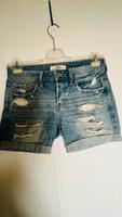 Hollister Shorts kurz  Destroyed Jeans Häfen - Bremerhaven Vorschau