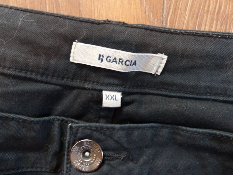 Jeansshort schwarz Gr. XXL 48 50 Garcia kurze hose in Dortmund