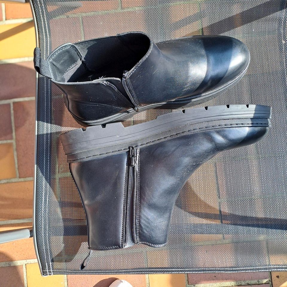 Chelsea Boots Gr 44 Neu in Ascheberg