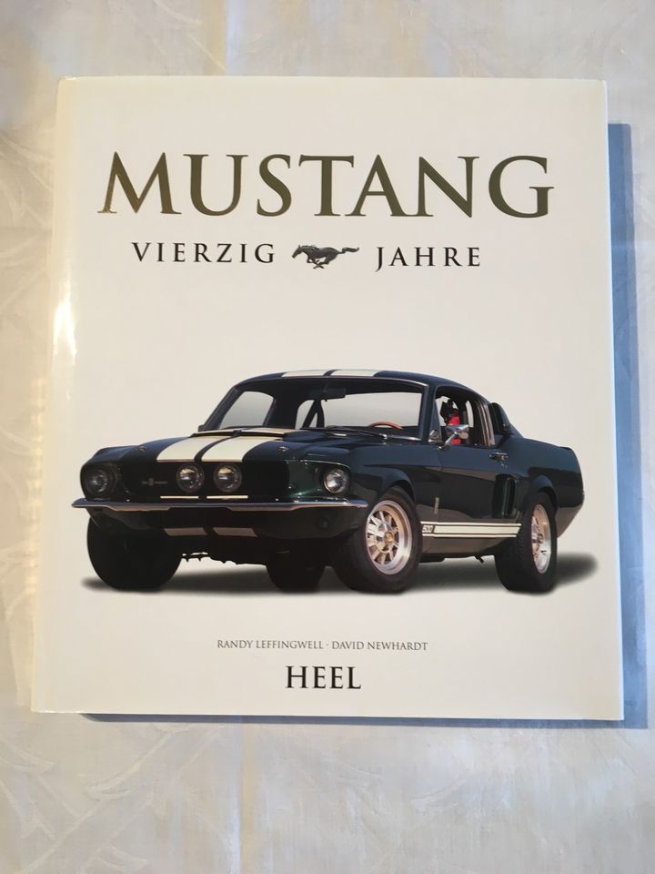 Buch „Mustang“ Fahrzeuge in Seeshaupt