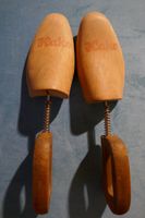 Schuhspanner Holz Gr. 39 retro Vintage klappbar Süd - Niederrad Vorschau