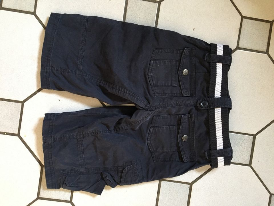 NZA blaue kurze Hose 116 Slim in Grafing bei München