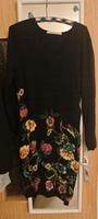 Desigual Kleid Stricklkleid Gr. L 42 44 Blumen Strick Brandenburg - Finsterwalde Vorschau
