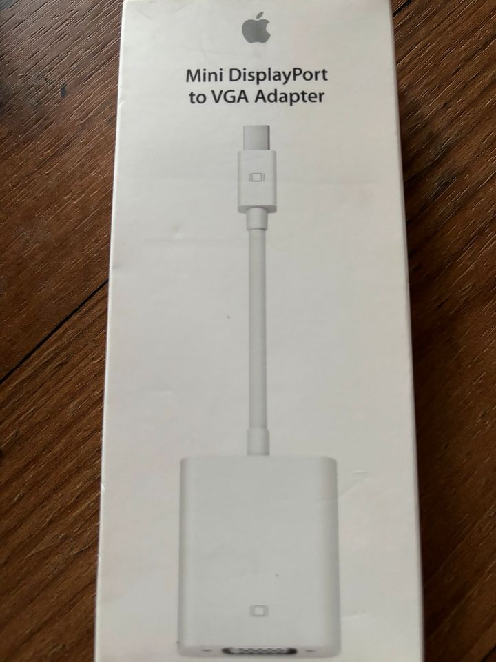 Apple Mini DisplayPort to VGA Adapter in Lindberg