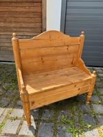 Antik Holzbank Landhaus  Bauernmöbel mit Truhe Kr. München - Ismaning Vorschau