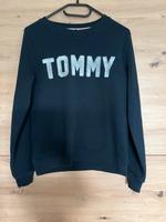 Dunkelblauer Tommy Pullover Thüringen - Jena Vorschau