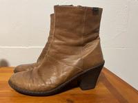 bequeme Stiefel mit Absatz von Camper Schleswig-Holstein - Großensee Vorschau