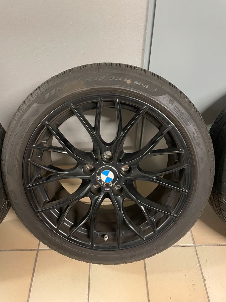BMW Styling 405 M 18 Zoll Felgen + Winterreifen 225/45 R18 in Herzogenrath