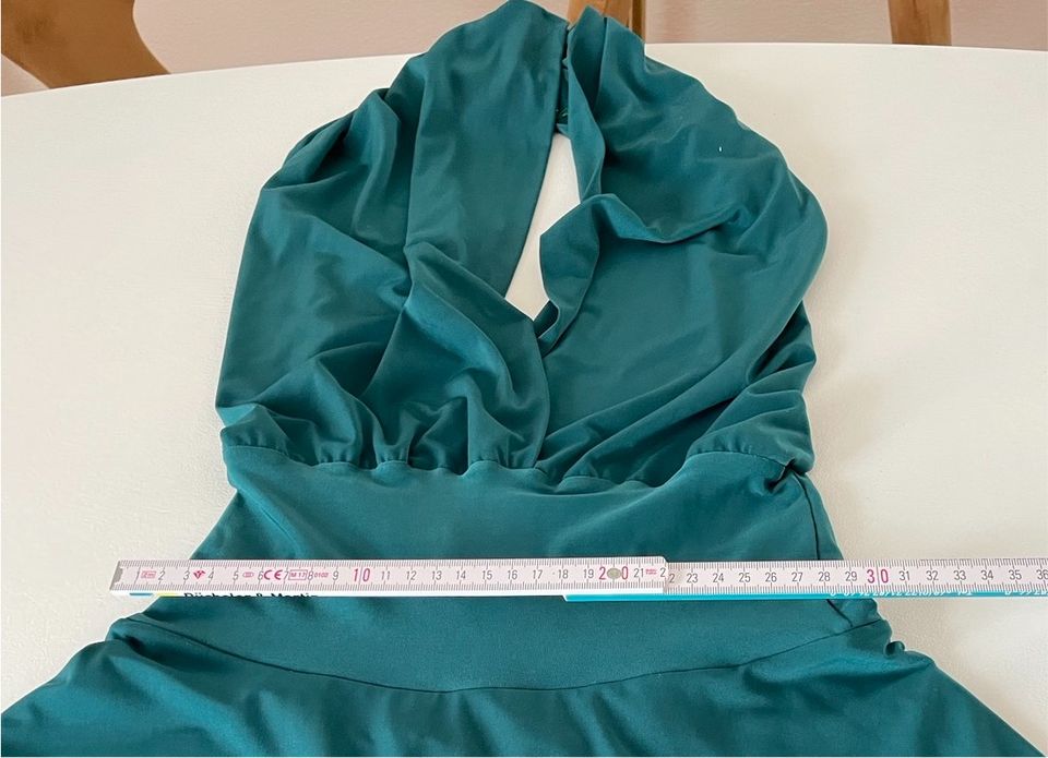 Tangokleid Tanzkleid Gr 34/36 grün Neckholder in Überlingen