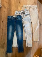 Drei jungen Jeanshosen slim  Gr. 128 braun grau blau Bayern - Mitterskirchen Vorschau