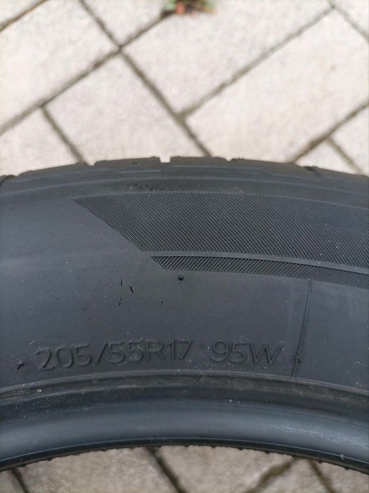 Nagelneue Sommerreifen 205/55R17 in Sundern (Sauerland)