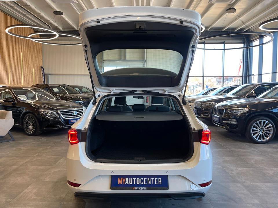 Seat Leon Sportstourer  *1.HA*19%MwSt*LED*NAV*CARPLAY in Pfaffenhofen a.d. Ilm