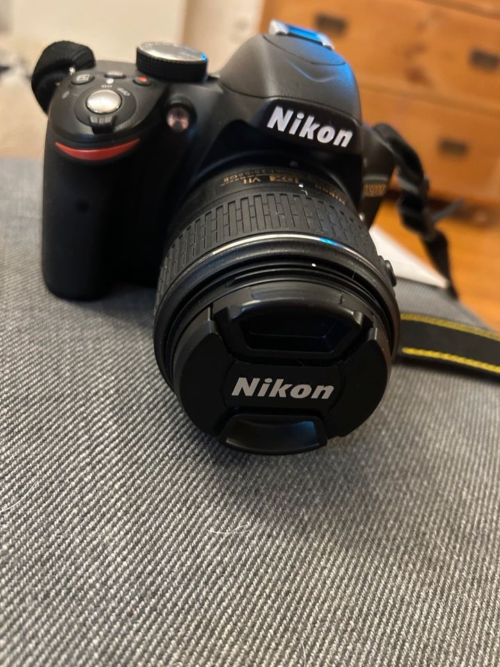 Nikon Kamera D3200(mit Tasche und Zubehör) in Krefeld
