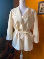 Vintage Elegante Cocktail Blazer Jacke Von Canda 42 wollweiß Friedrichshain-Kreuzberg - Kreuzberg Vorschau