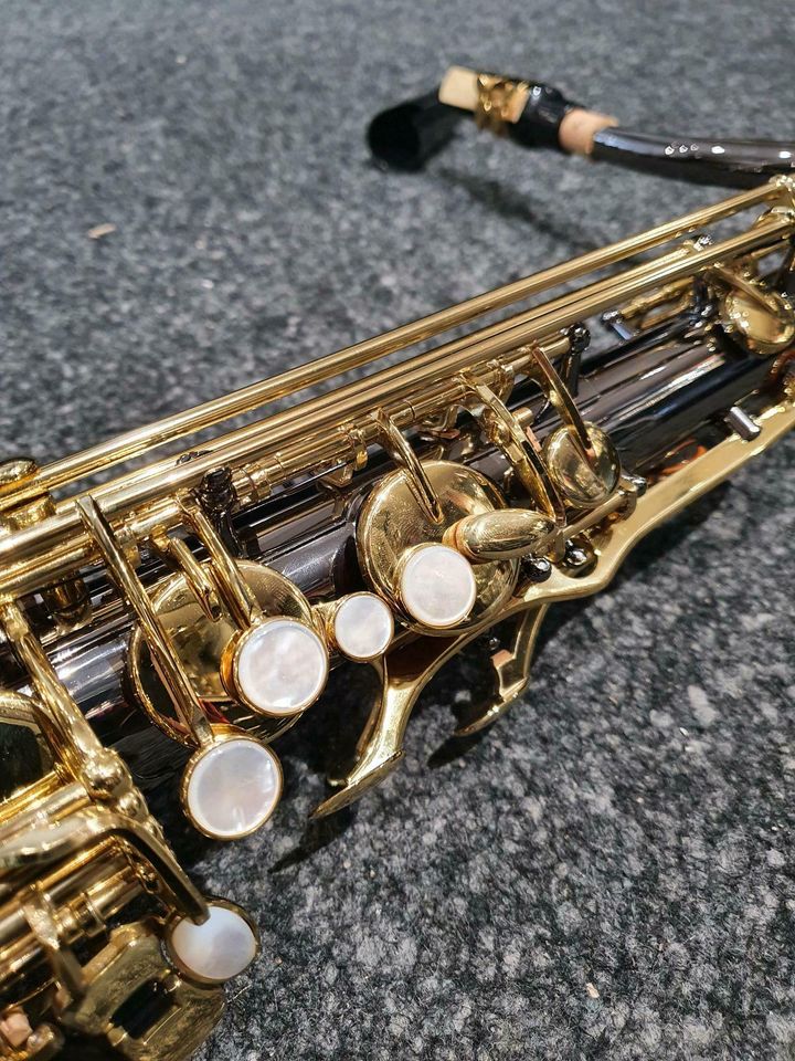 Chateau CTS-50BL Obsidian Tenor Saxophon in Hannover