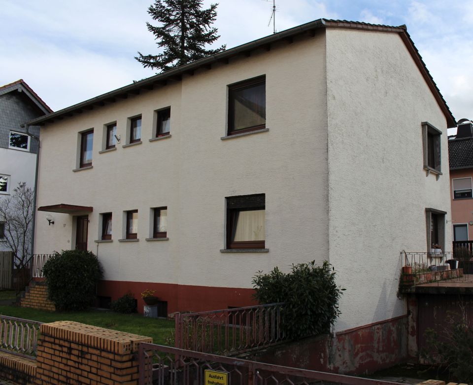2 Familien Haus in Gundernhausen  2 Garagen Mieteinnahmen in Roßdorf