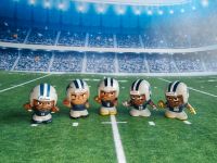 Texans Chiefs Cowboys Rams Mini Figuren USA Football Magneten Niedersachsen - Harpstedt Vorschau