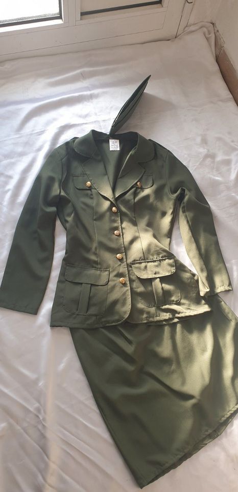 Kostüm Soldatin Army-Girl 3 teilig Gr.L und XL Neu ! in Hörlitz