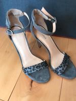 Sandalen von Catwalk, Gr.39, sehr gut erhalten Stuttgart - Stuttgart-Nord Vorschau