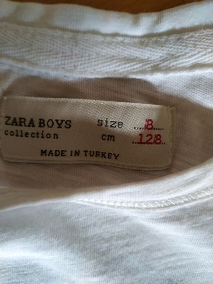 Schönes Langarmshirt Zara in Wiesbaden