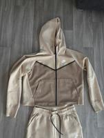 Nike Tech Fleece Jogginganzug Damen Rheinland-Pfalz - Bingen Vorschau