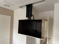 TV Lift Deckenlift mit 49" Samsung 4K QLED Fernseher Schleswig-Holstein - Tangstedt  Vorschau