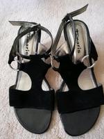 Pumps Sandale von Tamaris schwarz Wildleder Gr 40 neu Hessen - Wetzlar Vorschau