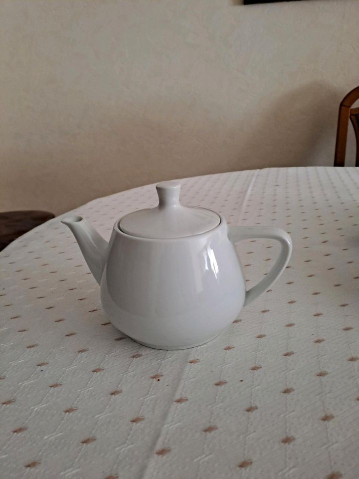 Melitta Teekanne weiß in Mönchengladbach