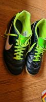 Turnschuhe Hallenschuhe Nike 42  Green Black Neongrün Hessen - Hessisch Lichtenau Vorschau