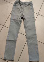 Jeans Gr. 158 H&M grau, skinny fit Nordrhein-Westfalen - Solingen Vorschau