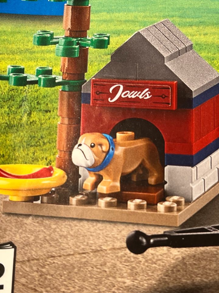 Lego Set „Tuning Werkstatt“ (60258) in Düsseldorf