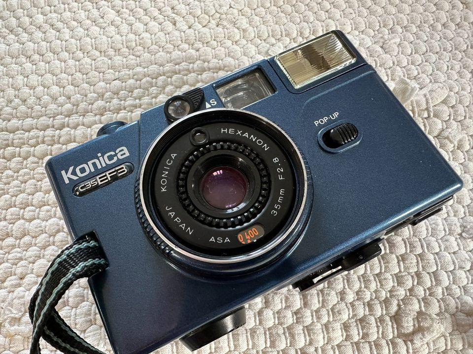 Analoger Fotoapparat Kamera Konica C35 EF3 in Sindelfingen