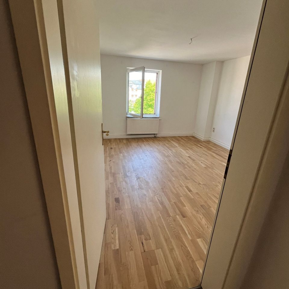 Attraktive Maisonette 4 Zimmerwohnung in Zwickau in Zwickau