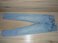 Stradivarius – Jeans Super High Waist – Gr. 34 – Hellblau Nordrhein-Westfalen - Hamm Vorschau