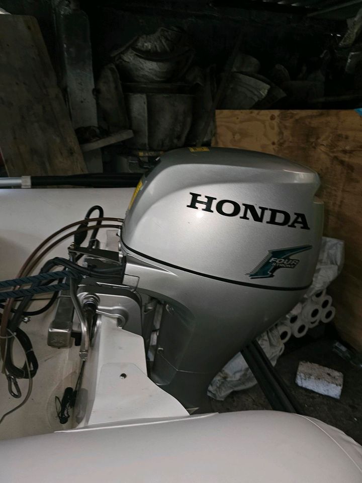 Verkaufe Honda Außenborder BF10D 4 Takter mit Fernschaltung in Nettetal