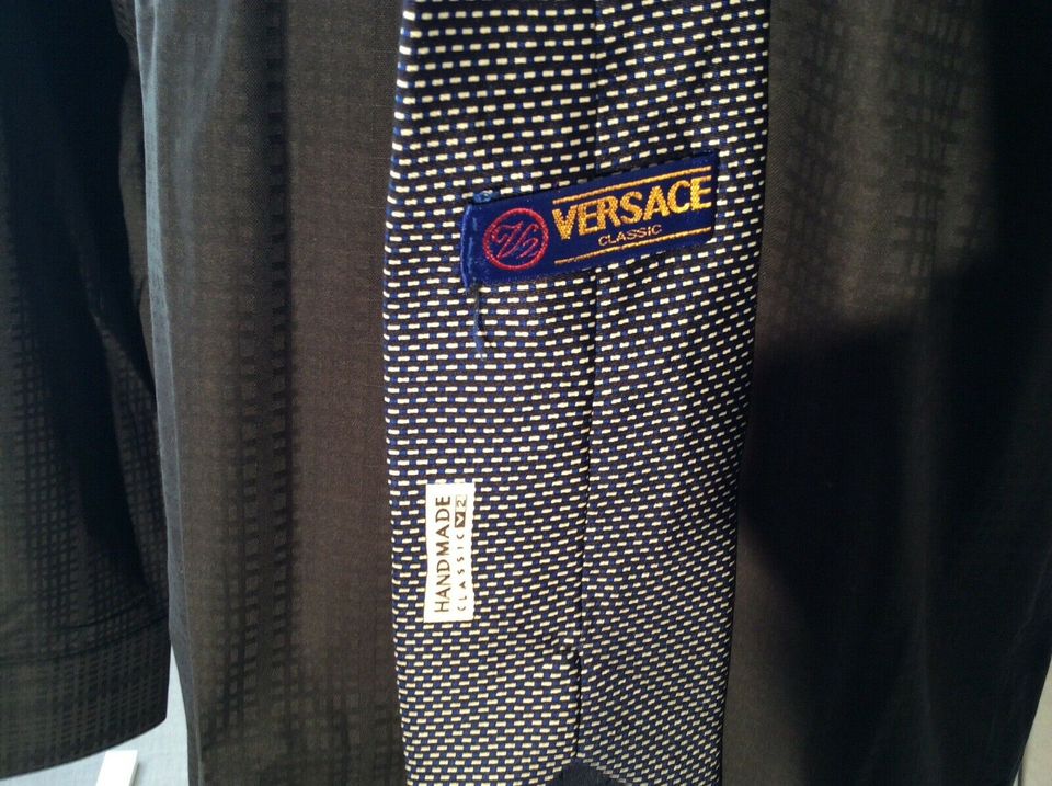 Original STEENZ-Herrenhemd, XL mit VERSACE-Krawatte. NEUWARE!!! in Brühl