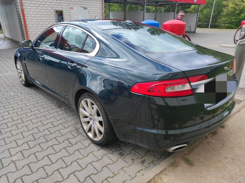 Jaguar XF 3.0 V6 S 275 PS Premium Luxury in Rüsselsheim