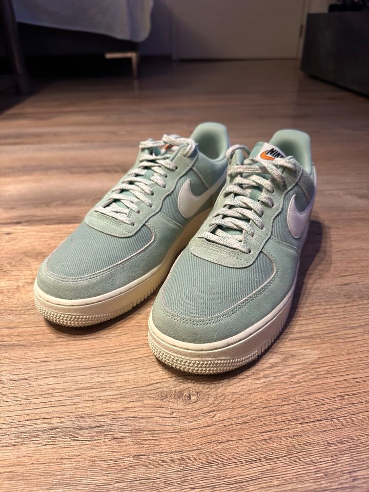 Nike Air Force 1 Low '07 LV8 in Fröndenberg (Ruhr)