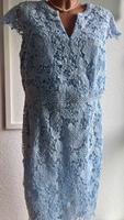 Kleid Etuikleid hellblau Spitze von Comma  Gr. 42 Niedersachsen - Celle Vorschau