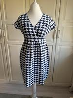 Boden Freizeitkleid Gr. 38 UK12 Petit Mecklenburg-Vorpommern - Wismar Vorschau