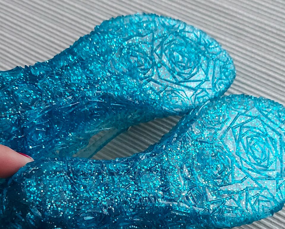 Schuhe Gr. 32 Anna Elsa Eiskönigin Glitzer blau in Rheinbrohl